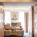 Ea Elefant Hotell