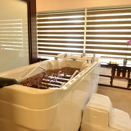 Ea Elefant Hotel 3*