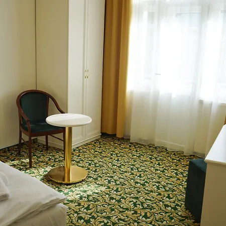Ea Elefant Hotel 3*