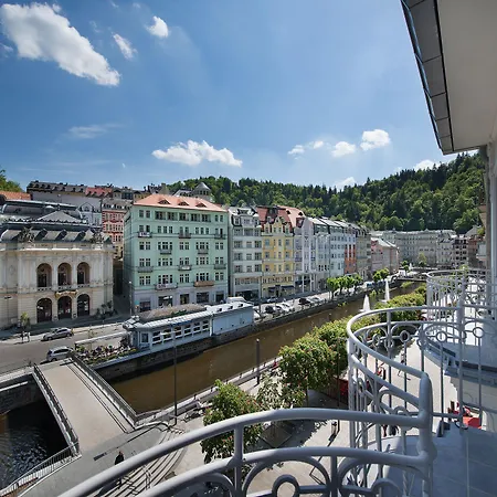 Ea Elefant Hotel 3*