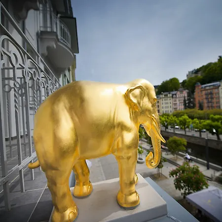 Ea Elefant