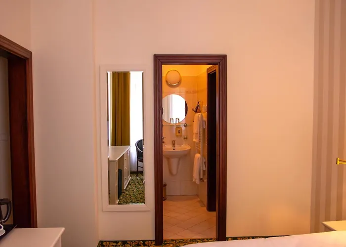 Hotell Ea Elefant